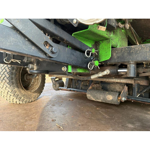 2021 Etesia HYDRO 124D-49205036
