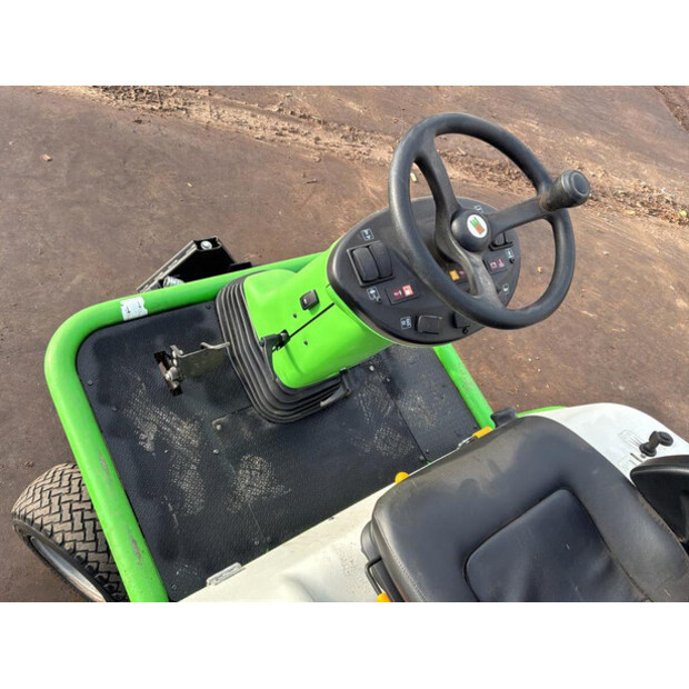 2021 Etesia HYDRO 124D-49205038