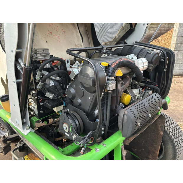 2021 Etesia HYDRO 124D-49205052