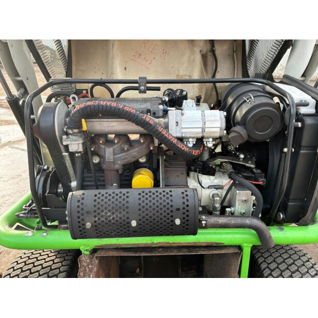 2021 Etesia HYDRO 124D-49205053