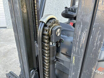 2020-linde-e12-49205088