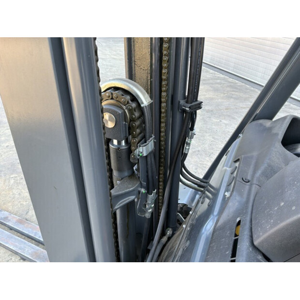 2020 Linde E12-49205092