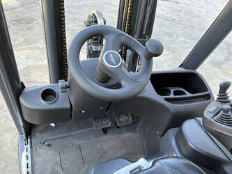 2020-linde-e12-49205094
