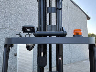 2021-linde-r14hd-01-49205189