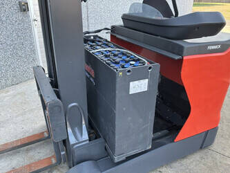 2021-linde-r14hd-01-49205203