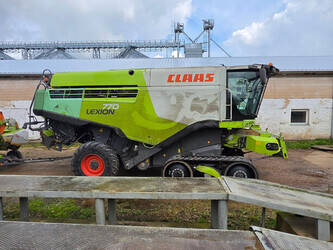 2014-claas-lexion-770-1413015-49205373