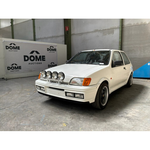 1990 Ford Fiesta-49205376