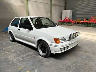 1990-ford-fiesta-1490981-49205379