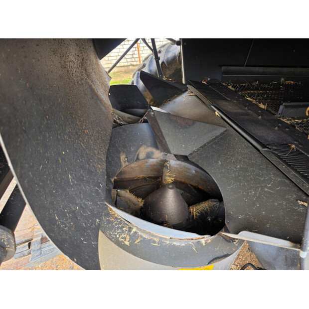 2014 CLAAS LEXION 770-49205404