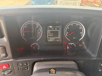 2015-scania-r580-1490996-49206544