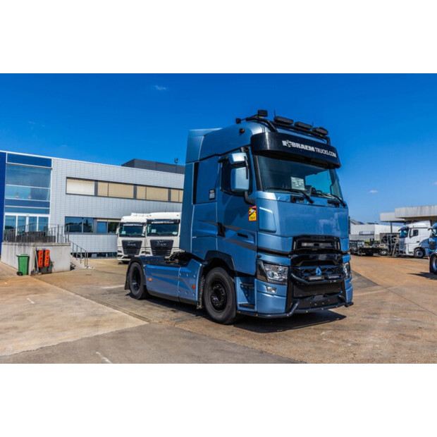 2021 Renault T520-49206673