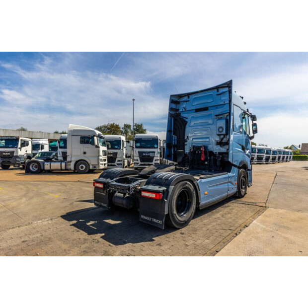 2021 Renault T520-49206675