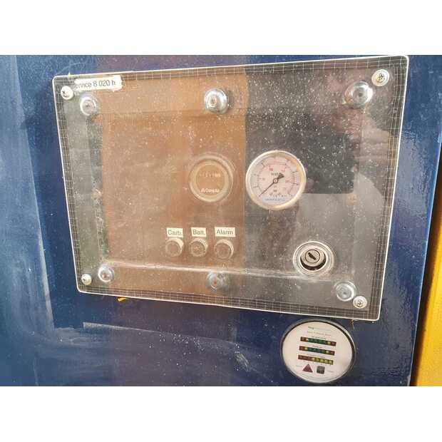 2002 Compair C132-49208083