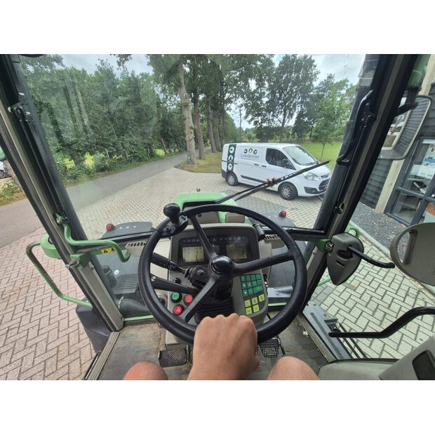 2001 Fendt-49208336