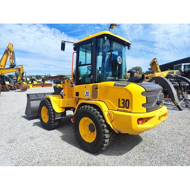 2024 Volvo L30H-49208922