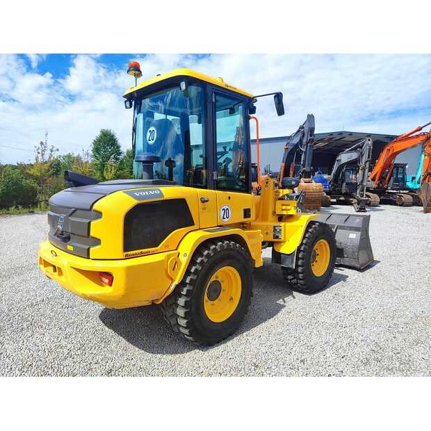 2024 Volvo L30H-49208934