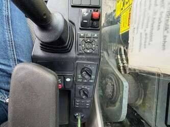 volvo-ecr-145-el-1491132-49208971