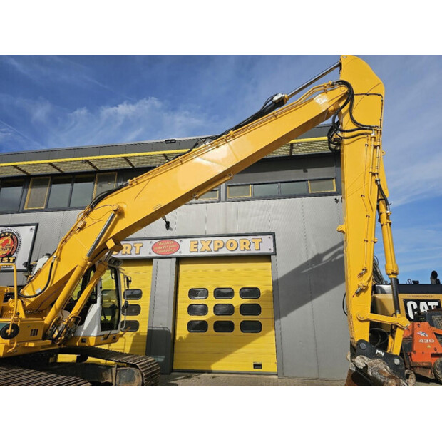 2018 Doosan DX255LC-5-49210634