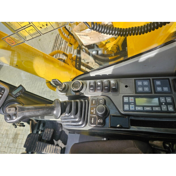 2018 Doosan DX255LC-5-49210642