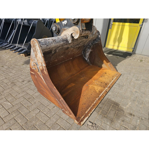 2018 Doosan DX255LC-5-49210651