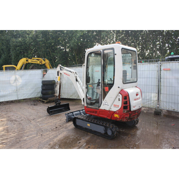 2016 TAKEUCHI TB216-49211019