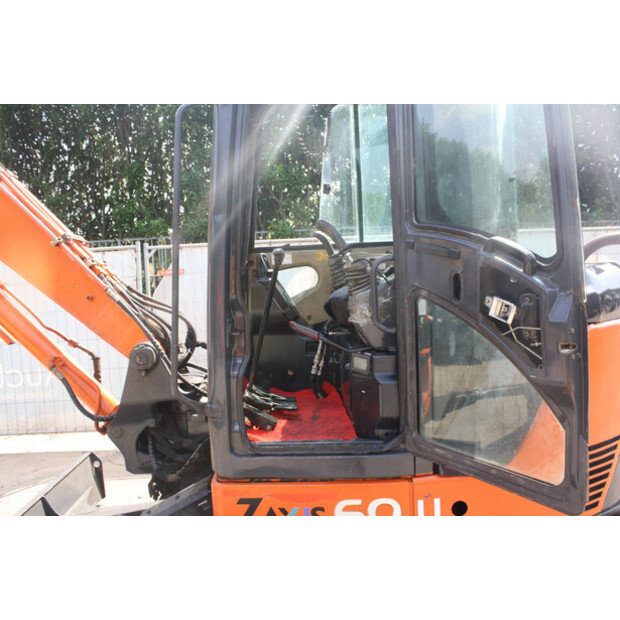 2013 Hitachi ZX60U-49211361