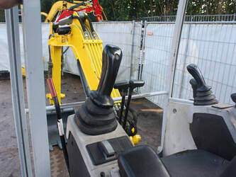 2015-neuson-ez28-1487489-49211633