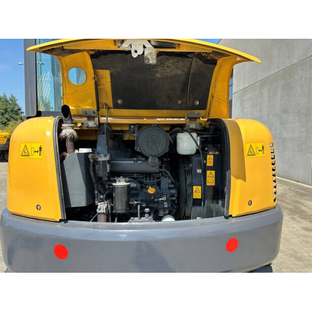 2016 Komatsu PC56-7-49212379
