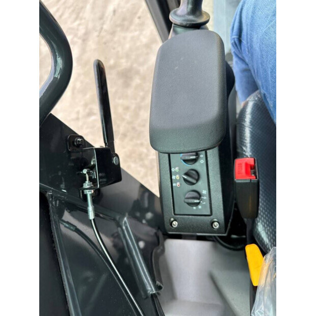 2026 ليوكونج 9027 FZTS-49212558