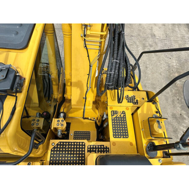 2018 كوماتسو PC138US-11-49212854