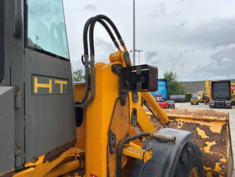 1996-jcb-411-1487962-49213041