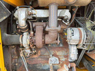 1996-jcb-411-1487962-49213047