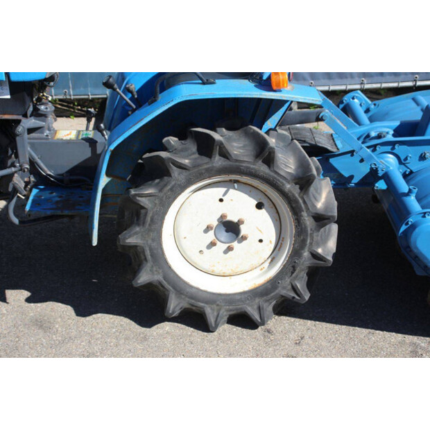 ميتسوبيشي MT1301D-49213773