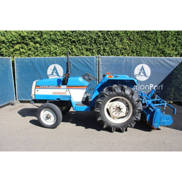 MITSUBISHI MT2801-49213819