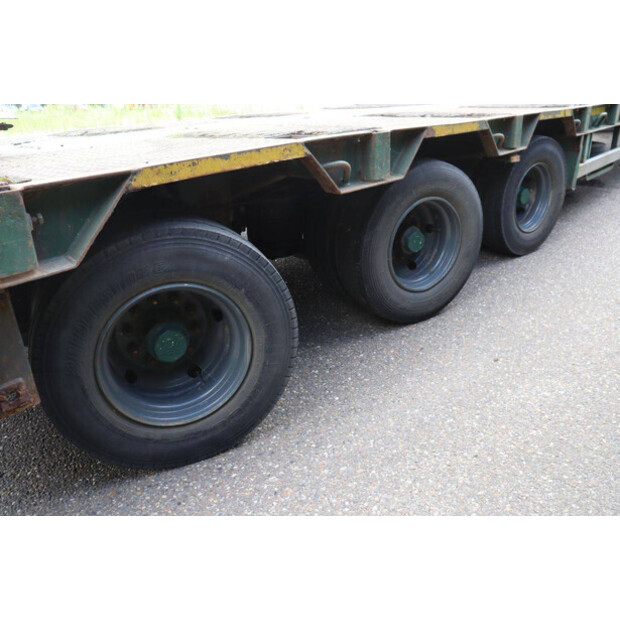 2002 جولدهوفر STZ-L3-37/80-49214740