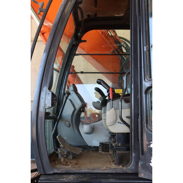 2015 Hitachi ZAXIS 225USLC-5B-49215153