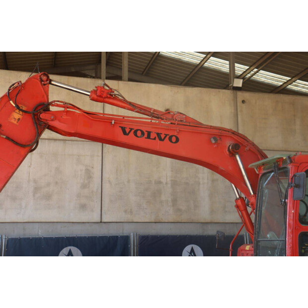 2004 فولفو EC140B-49215381