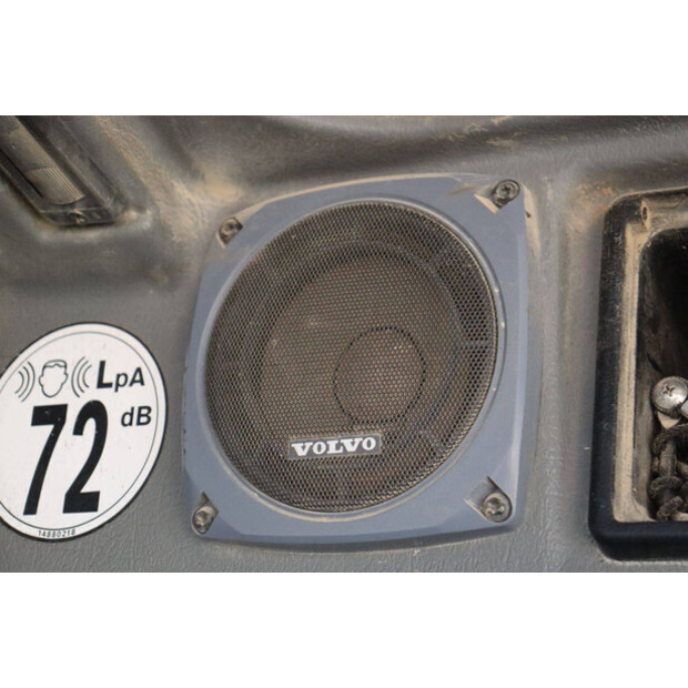 2004 فولفو EC140B-49215413