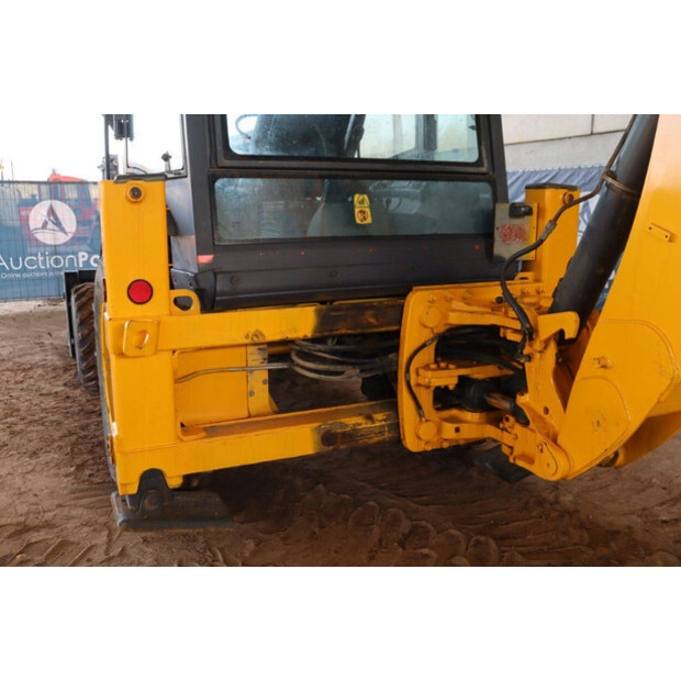 2017 New Holland B80B-SS-49215466