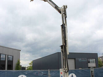 2013-jlg-toucan-8e-1489621-49215578