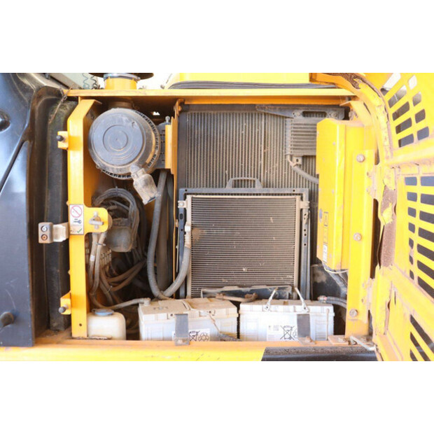 2013 JCB JS130LC-49216076