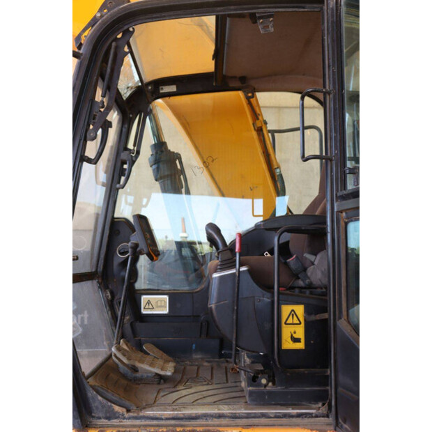 2013 JCB JS130LC-49216083