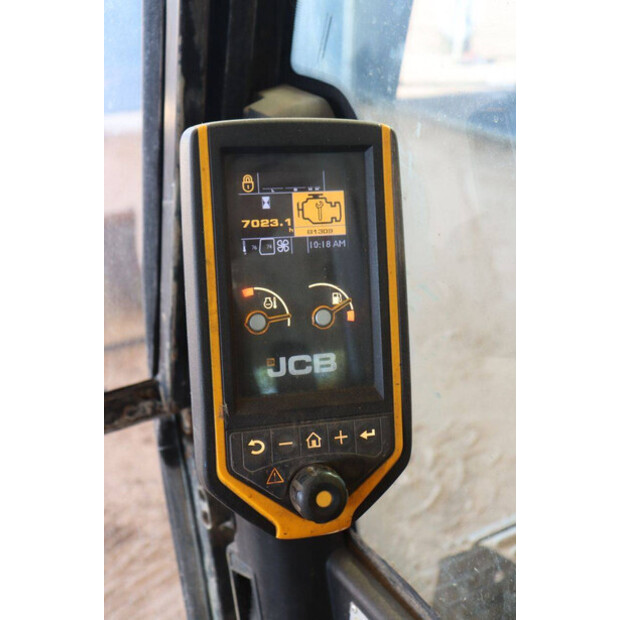 2013 JCB JS130LC-49216090