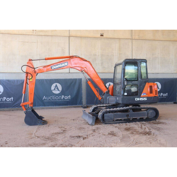 Doosan DH55-V-49216353
