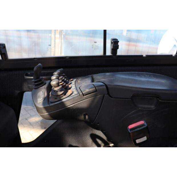 2017 Linde H20D-02/600-49216578