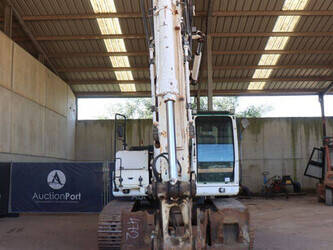 2013-hyundai-robex-210lc-9-1489651-49216672
