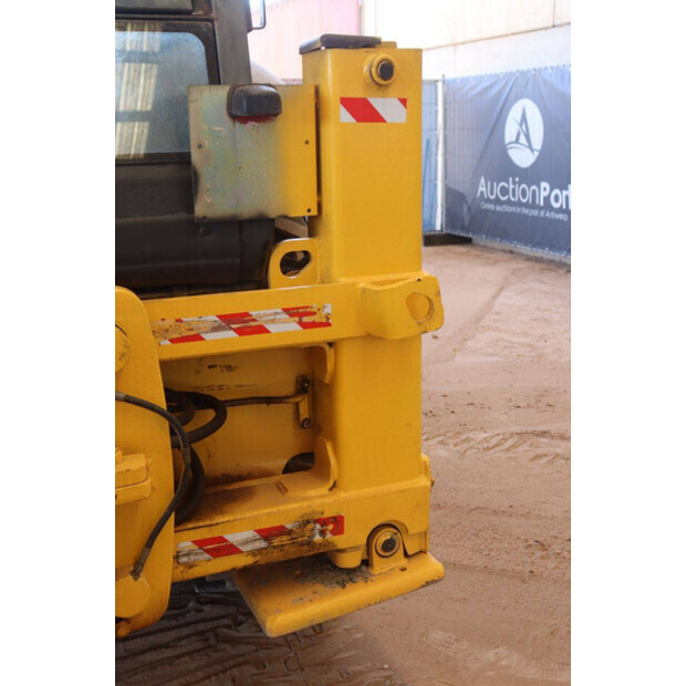 2017 New Holland B80B-49216889