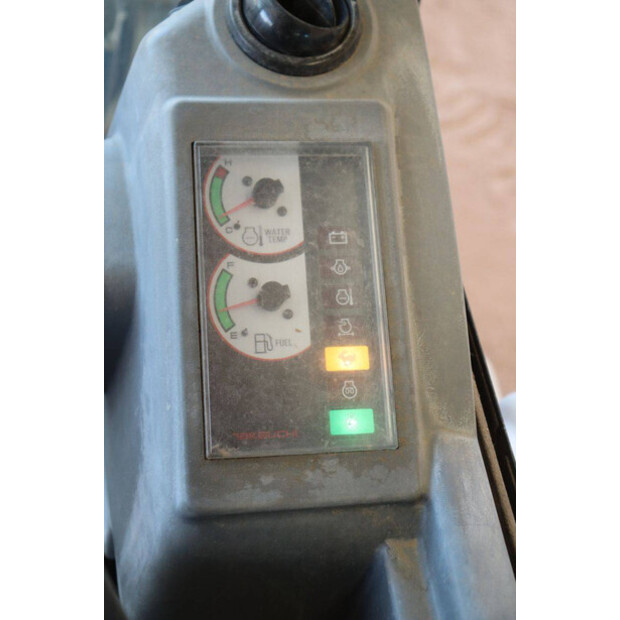 2019 TAKEUCHI TB235-49216983
