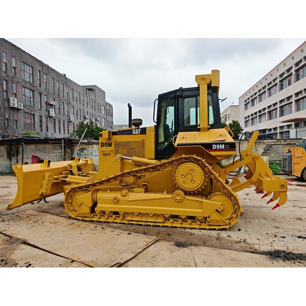 2025 Caterpillar D5M-49217387