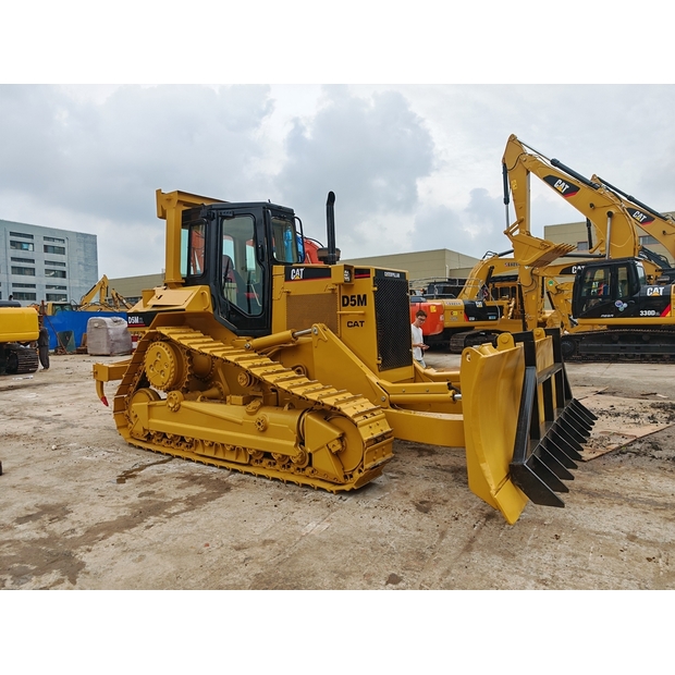 2025 Caterpillar D5M-49217392